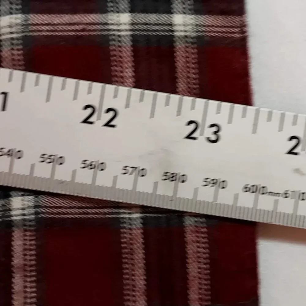 Banana Repulbic Mens Red/Brown/ White Plaid Shirt. SzM Long Sleeve Cabin Outdoor